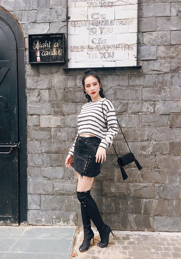 Chân váy ngắn trở thành vật bất ly thân của người đẹp Việt ở mùa này
