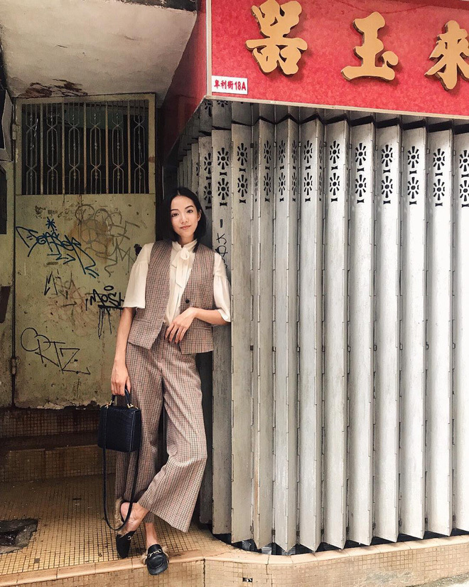 Đều diện đồ điệu đà nhưng street style của các quý cô châu Á không hề sến mà còn bắt mắt vô cùng