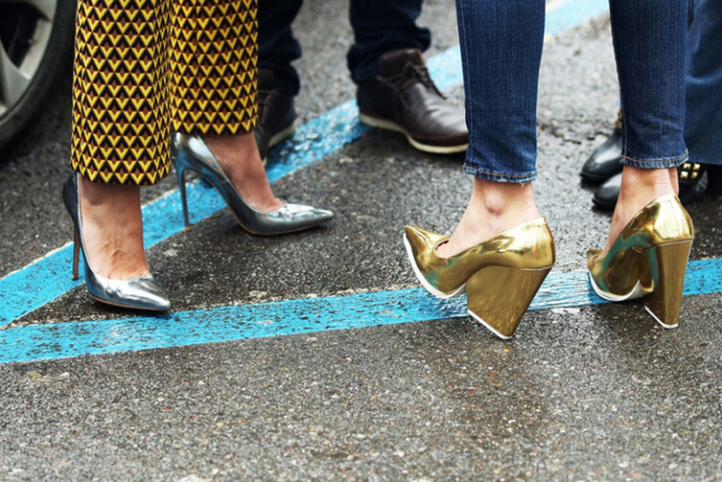 Bạn đã chọn được đôi giày công sở cho ngày mưa ẩm ướt chưa ?