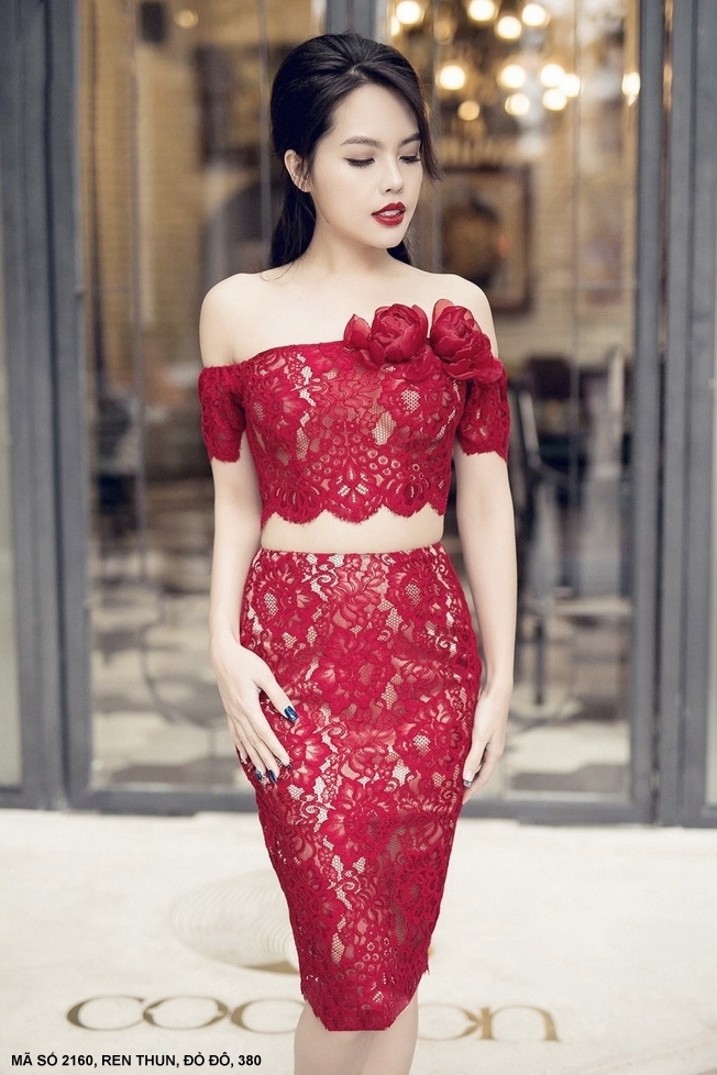 Những bộ váy siêu đắt và tuyệt đẹp trên thảm đỏ Oscar