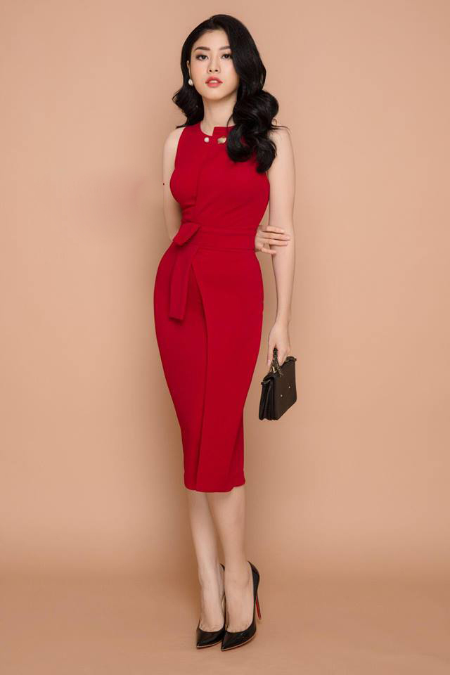 Đầm thun body xẻ tà màu đỏ - Bán sỉ thời trang mỹ phẩm