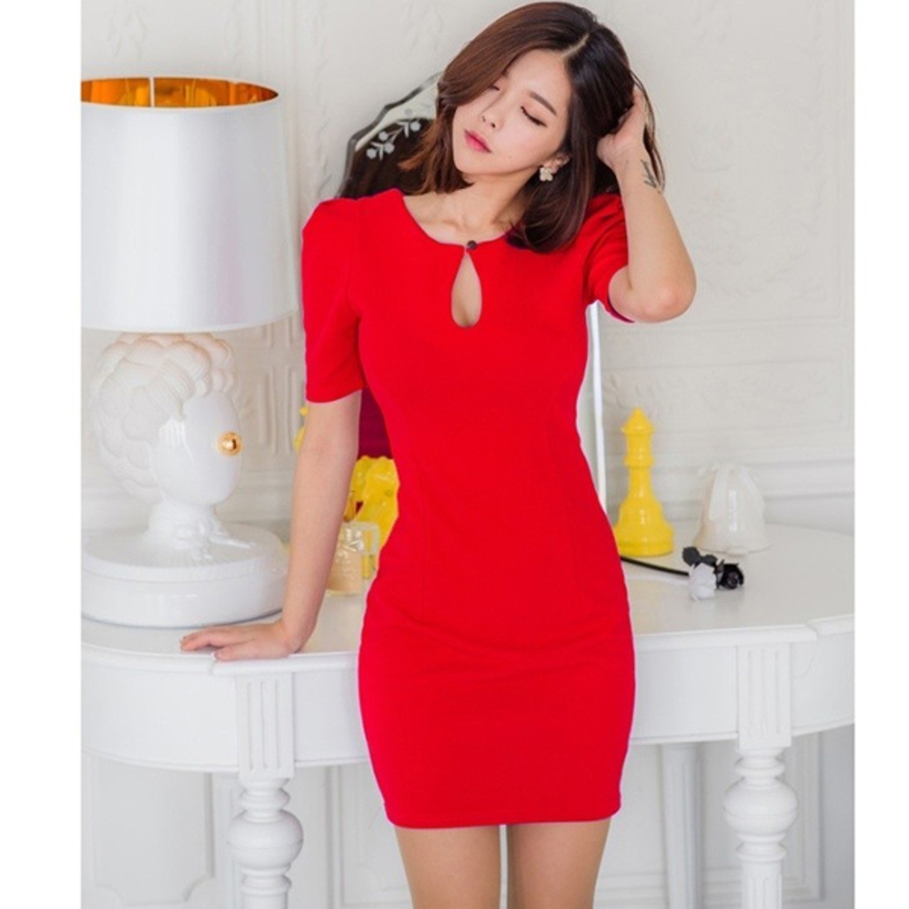 Đầm Đen Phối Trắng Khoét Ngực Tay ồng - Váy Nữ Cổ Sơ Mi Dáng Xoè | Shopee  Việt Nam