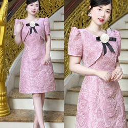 Đầm Chữ A Đắp Ngực Bông Cổ Dịu Dàng