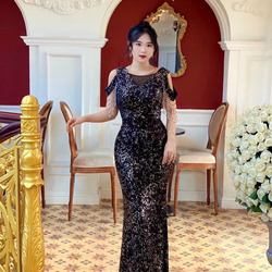 Đầm Dạ Hội Kim Sa Rớt Vai Tua Rua Sang Trọng