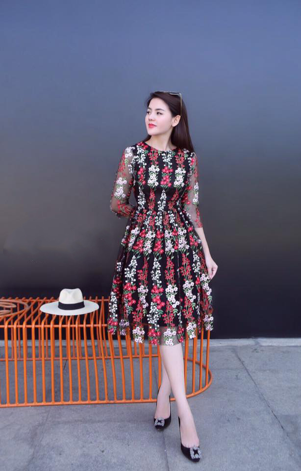 10 mẫu váy đầm thêu hoa họa tiết đẹp nhất  Xu hướng 2023