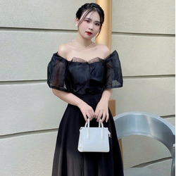 Đầm Xòe Bẹt Vai Bèo Ngực Đính Hạt Dễ Thương