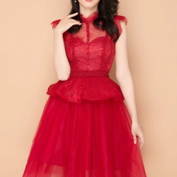 Đầm xòe công chúa đính nút lưới ren cao cấp màu đỏ