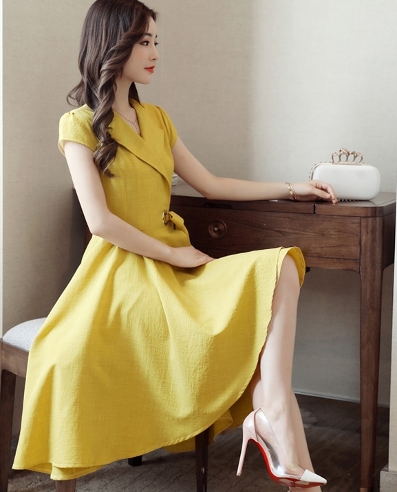 Đầm xòe tay con thiết kế dễ thương màu vàng | Đầm xòe đẹp
