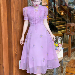 Đầm Xòe Tơ Thêu Tay Lỡ Cột Dây Cổ Dịu Dàng