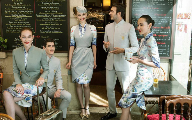 Đặt hẳn thiết kế Haute Couture làm đồng phục cho tiếp viên, Hainan Airlines chắc chắn là hãng hàng không “chơi lớn” nhất
