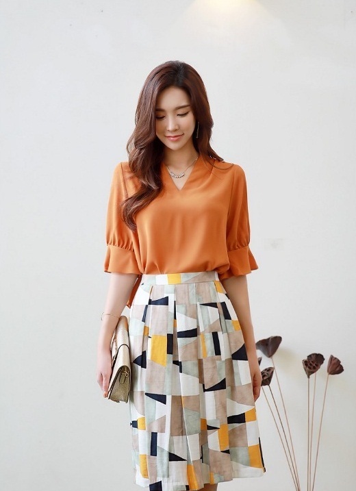 Mẫu áo sơ mi kiểu cách điệu phong cách Hàn Quốc ‘đẹp mê hồn’ bạn nên mua ngay
