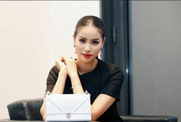 Những người đẹp Việt rất “trung thành” với một hãng túi hiệu