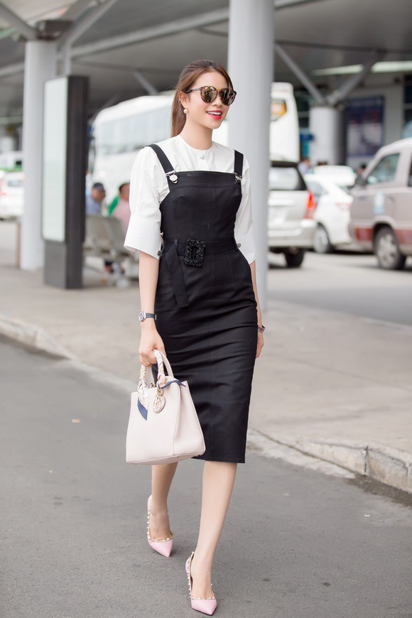 Pumi   Set áo yếm Gấm phối cùng chân váy xinh ơi là  Facebook