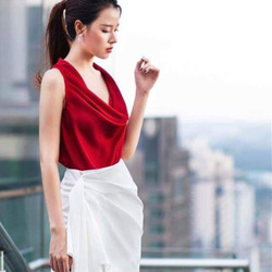 Set bộ áo đỏ cổ đổ phối váy trắng dạo phố xinh xắn